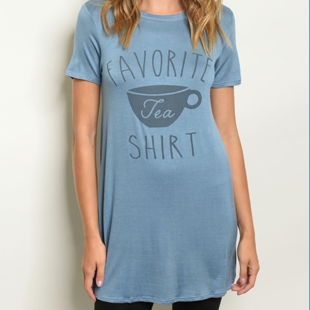 Brand New Blue Boutique Short Sleeve Tea T-Shirt